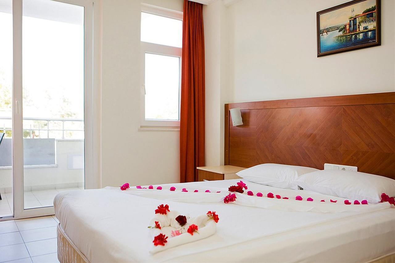 Irem Side Family Club Hotel Buitenkant foto